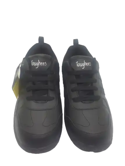 toughees sports laceup black 4.png